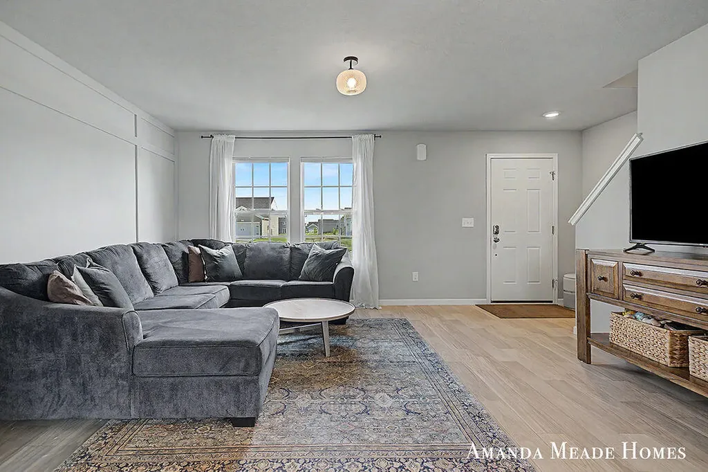 2060 Orlov Drive Jamestown Charter Township MI 49426