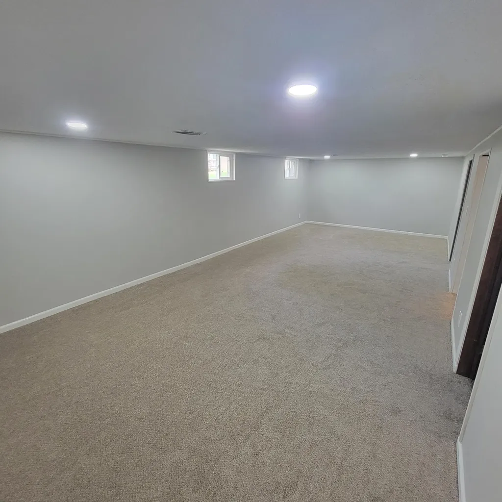 2665 Ridgecroft Drive SE Kentwood City MI 49546