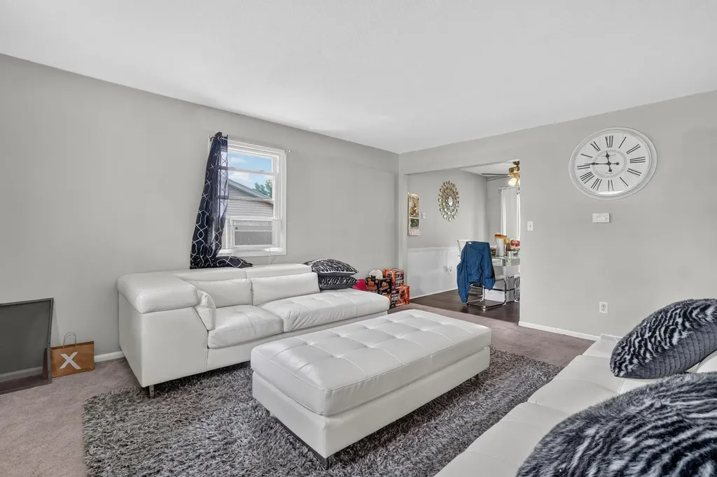 2665 Ridgecroft Drive SE Kentwood City MI 49546