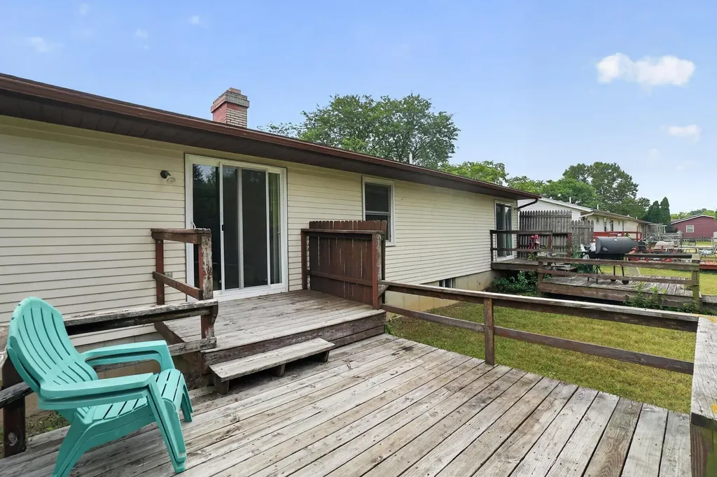 2665 Ridgecroft Drive SE Kentwood City MI 49546