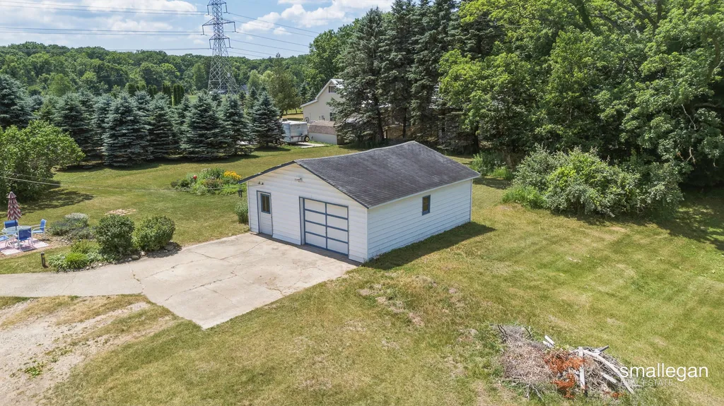 4879 S 194th Avenue Greenwood Township MI 49421