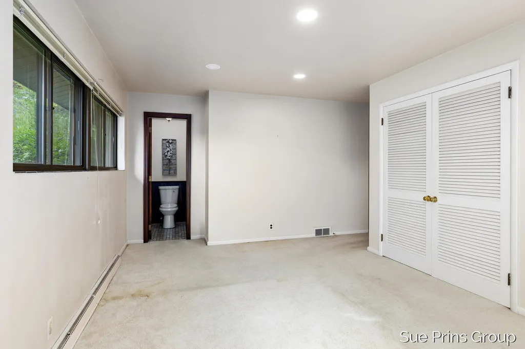1809 7th Street NW Grand Rapids City MI 49504