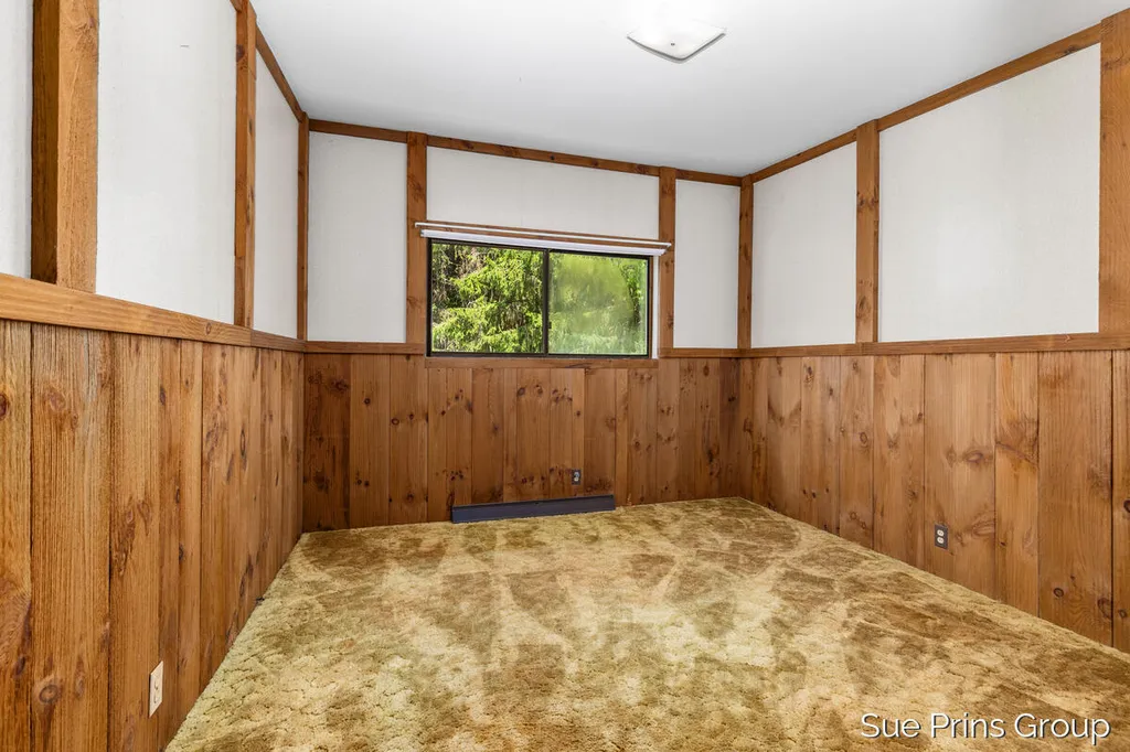 1809 7th Street NW Grand Rapids City MI 49504