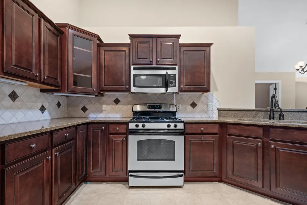 1055 Bridge Crest Drive SE Ada Township MI 49301