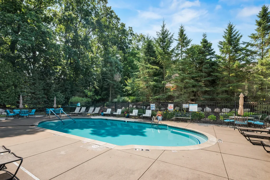 1055 Bridge Crest Drive SE Ada Township MI 49301