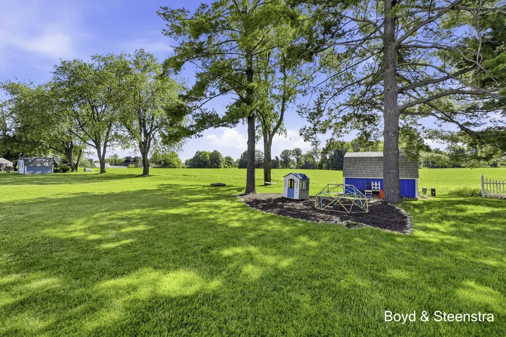 1810 Amberina Drive Delta Charter Township MI 48917