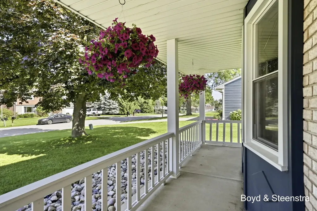 1810 Amberina Drive Delta Charter Township MI 48917