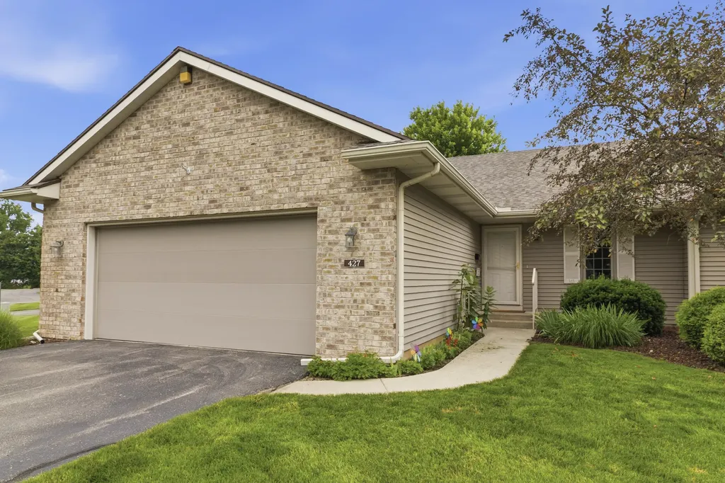 427 Falcon Drive Wayland City MI 49348