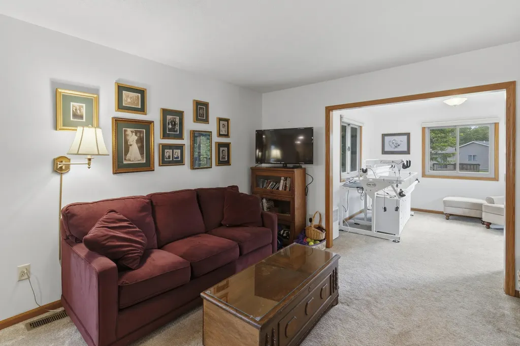 427 Falcon Drive Wayland City MI 49348