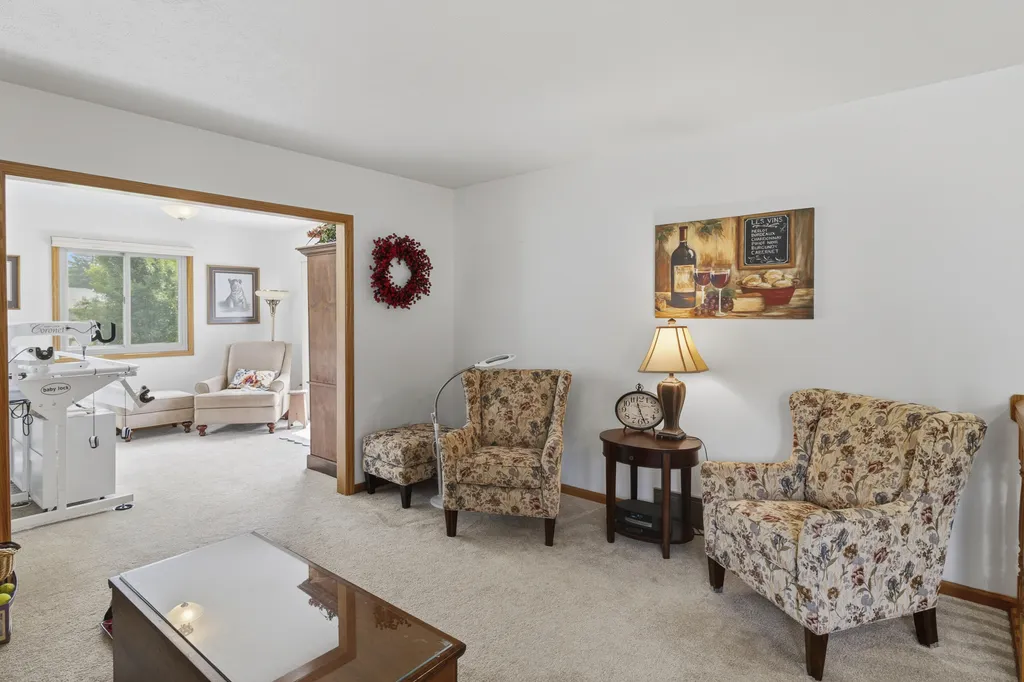 427 Falcon Drive Wayland City MI 49348