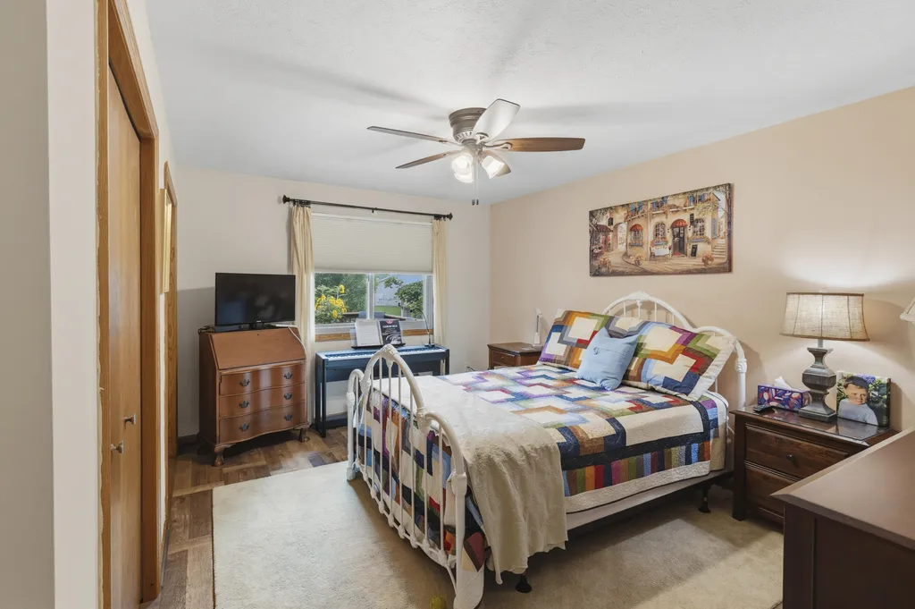 427 Falcon Drive Wayland City MI 49348