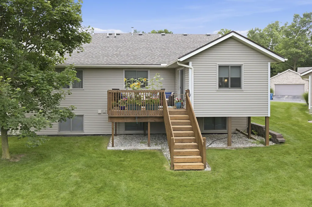 427 Falcon Drive Wayland City MI 49348