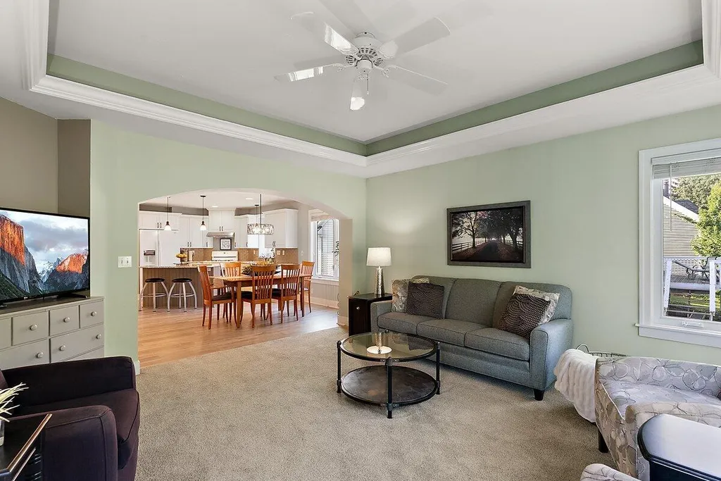 329 Hunters Run Circle Holland City MI 49423