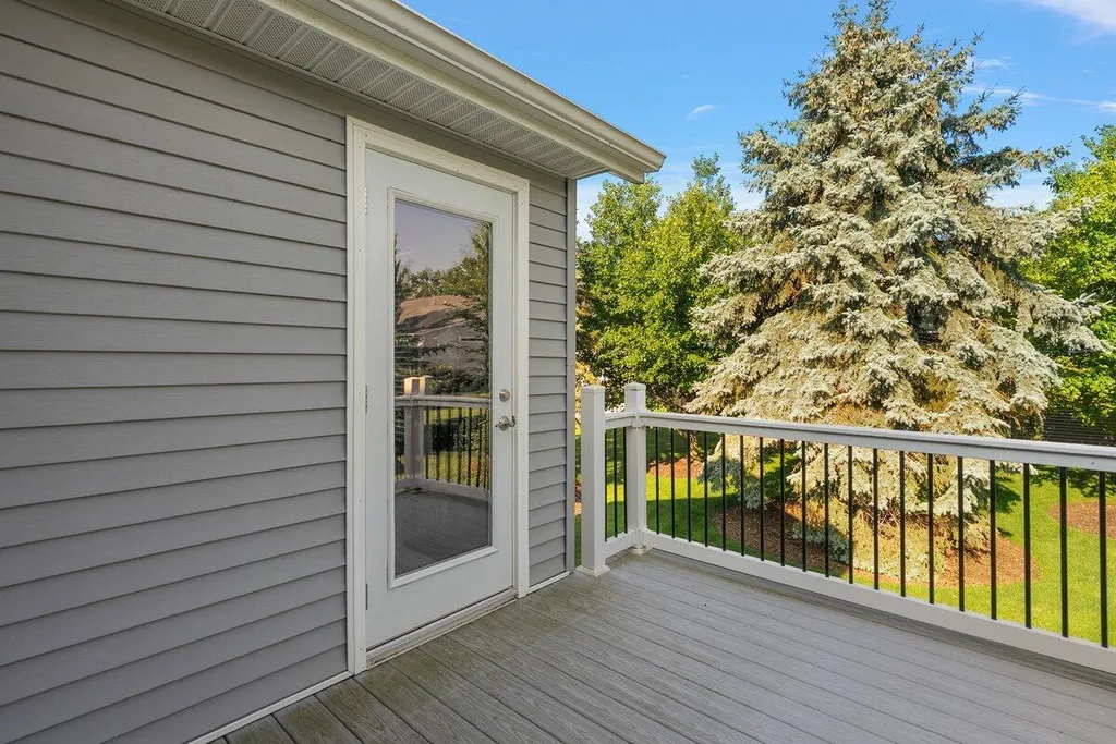 329 Hunters Run Circle Holland City MI 49423