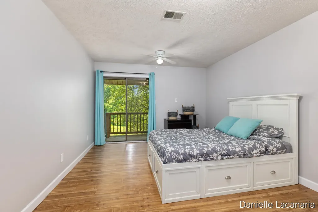 11363 40th Avenue Hudsonville City MI 49401