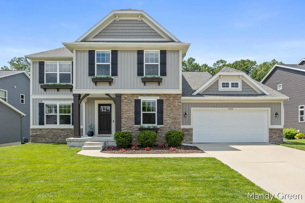 495 Highlander Drive NE Rockford City MI 49341