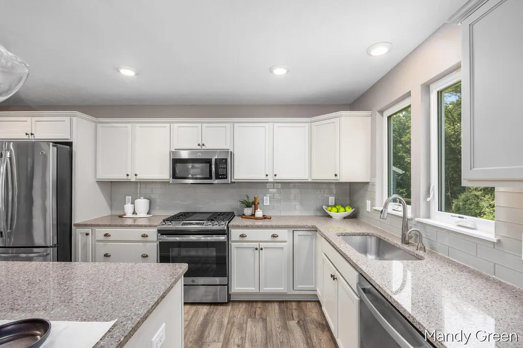 495 Highlander Drive NE Rockford City MI 49341