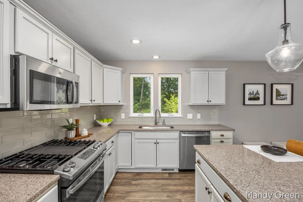 495 Highlander Drive NE Rockford City MI 49341