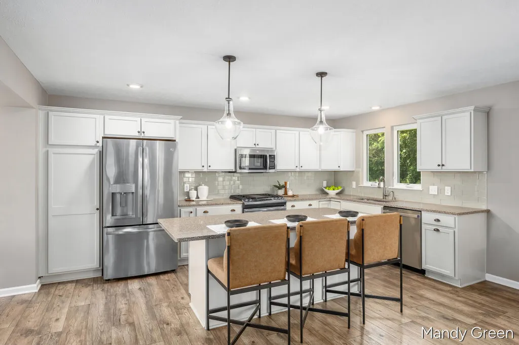 495 Highlander Drive NE Rockford City MI 49341