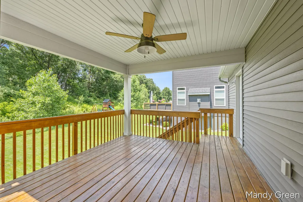 495 Highlander Drive NE Rockford City MI 49341