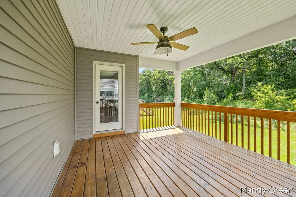 495 Highlander Drive NE Rockford City MI 49341