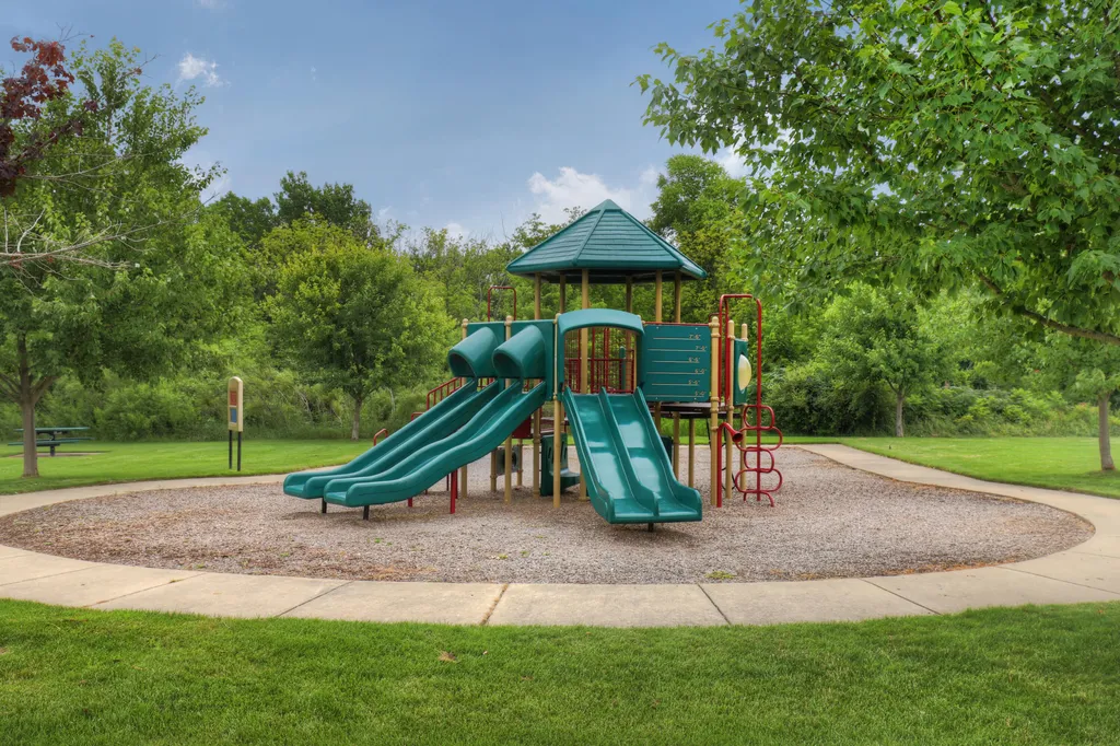 495 Highlander Drive NE Rockford City MI 49341