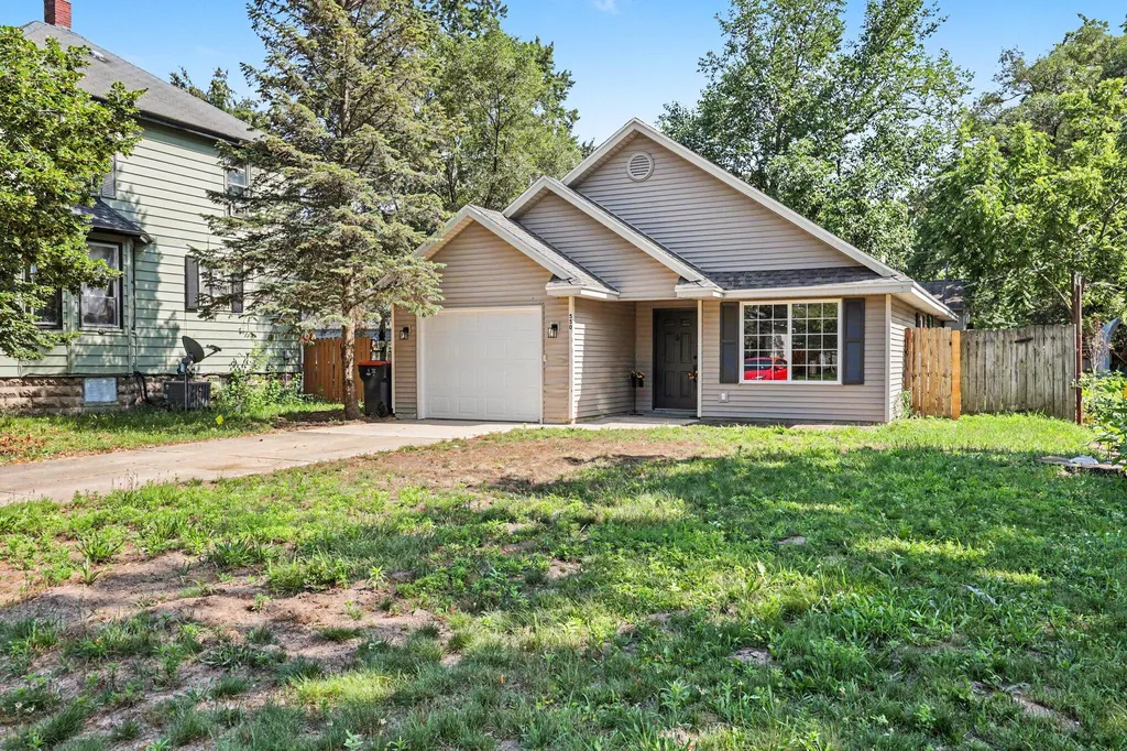 550 W 22nd Street Holland City MI 49423