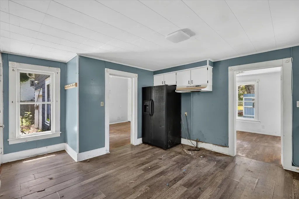 438 E Center Street Hastings City MI 49058