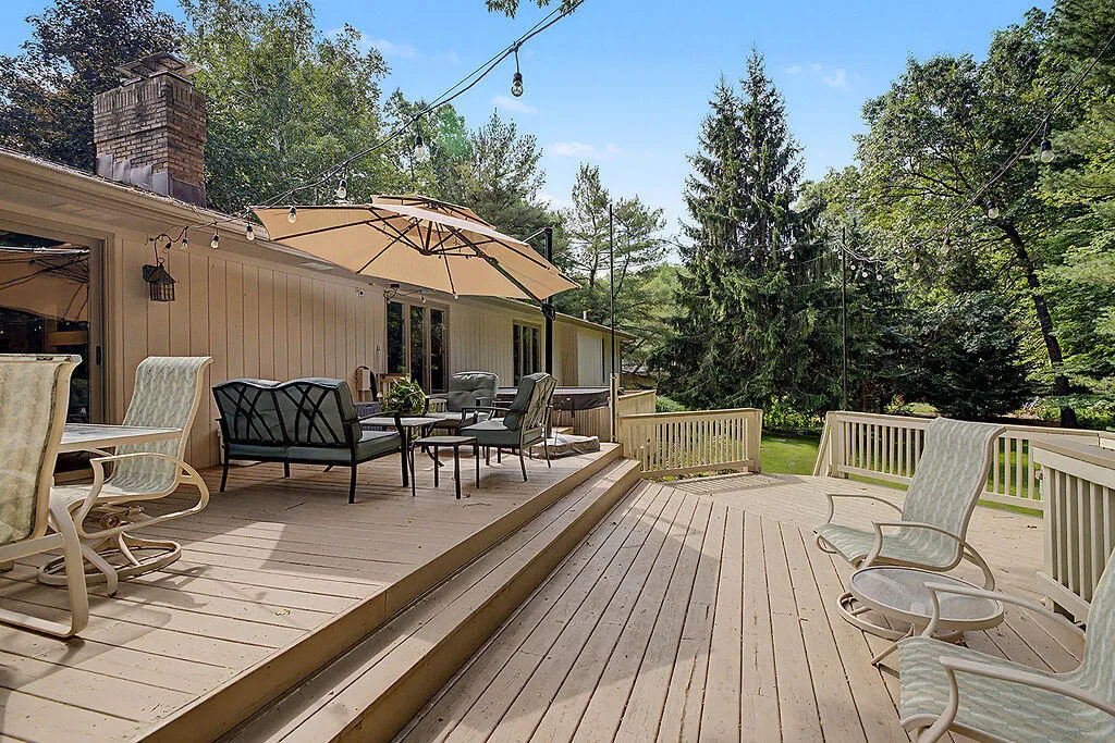 6680 Gleneagles Drive SE Cascade Charter Township MI 49546