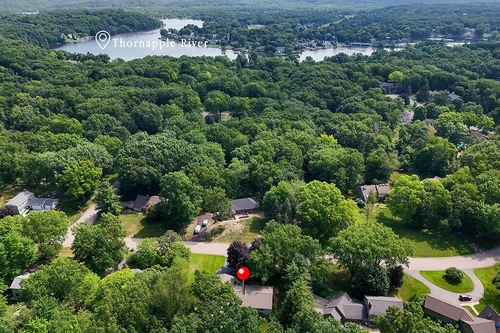 6680 Gleneagles Drive SE Cascade Charter Township MI 49546