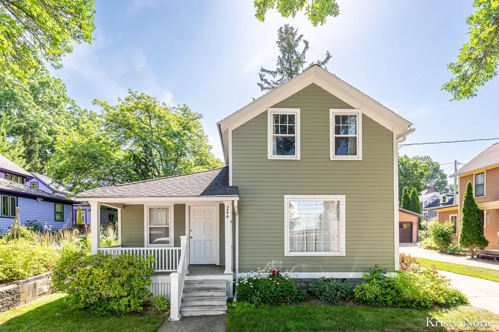 244 Prospect Avenue SE Grand Rapids City MI 49503