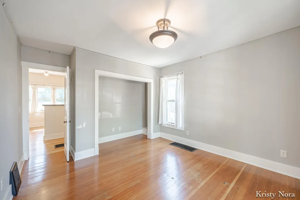 244 Prospect Avenue SE Grand Rapids City MI 49503