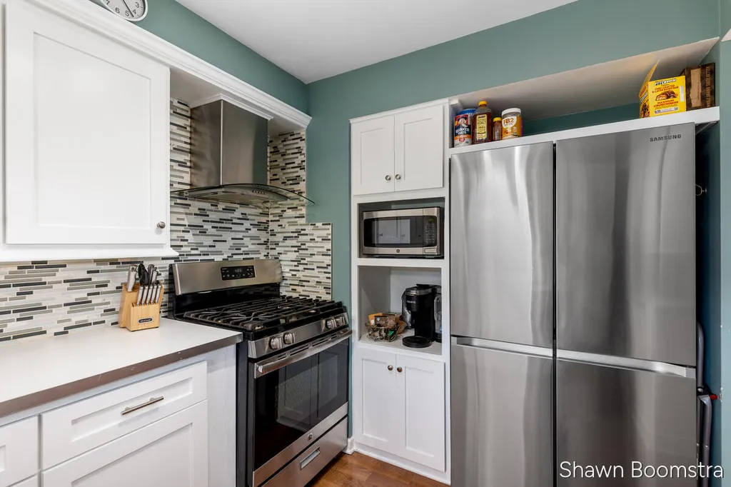 1533 Royal Oak Street SW Wyoming City MI 49509