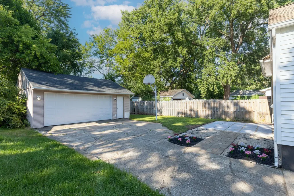 3502 Arlene Avenue Flint City MI 48503