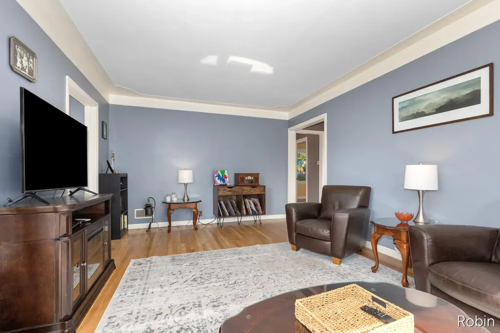 1333 Arianna Street NW Grand Rapids City MI 49504