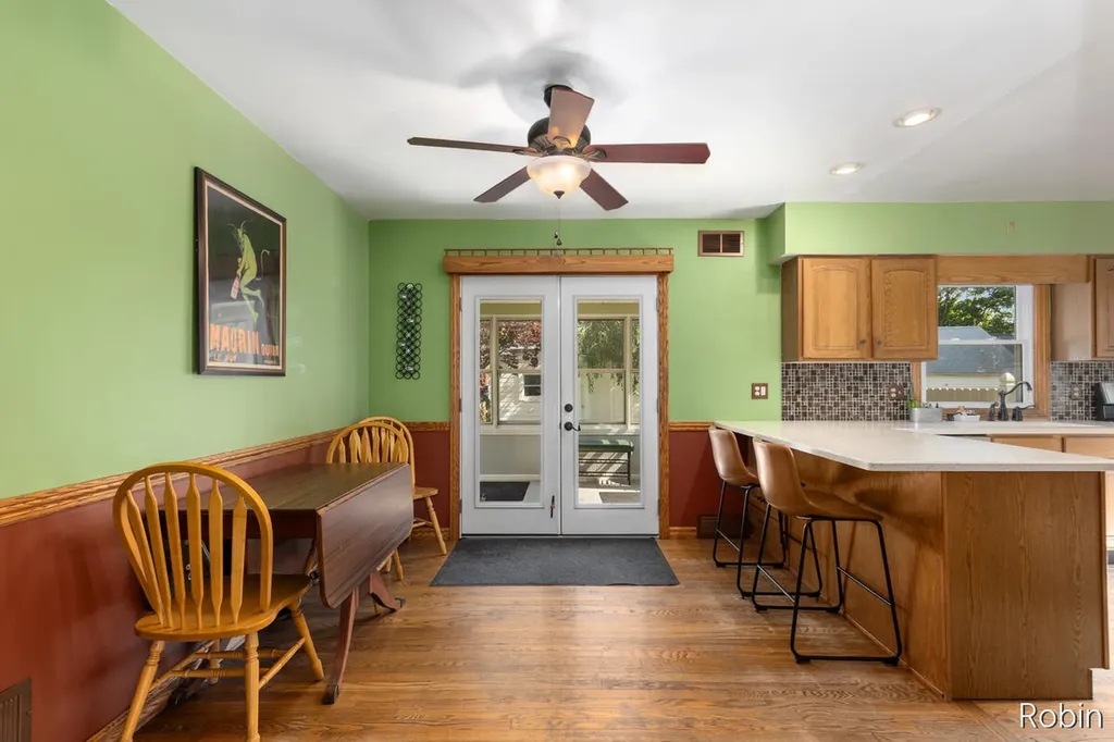 1333 Arianna Street NW Grand Rapids City MI 49504
