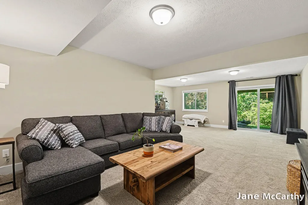 6523 Cherry Mead Court SE Caledonia Township MI 49316