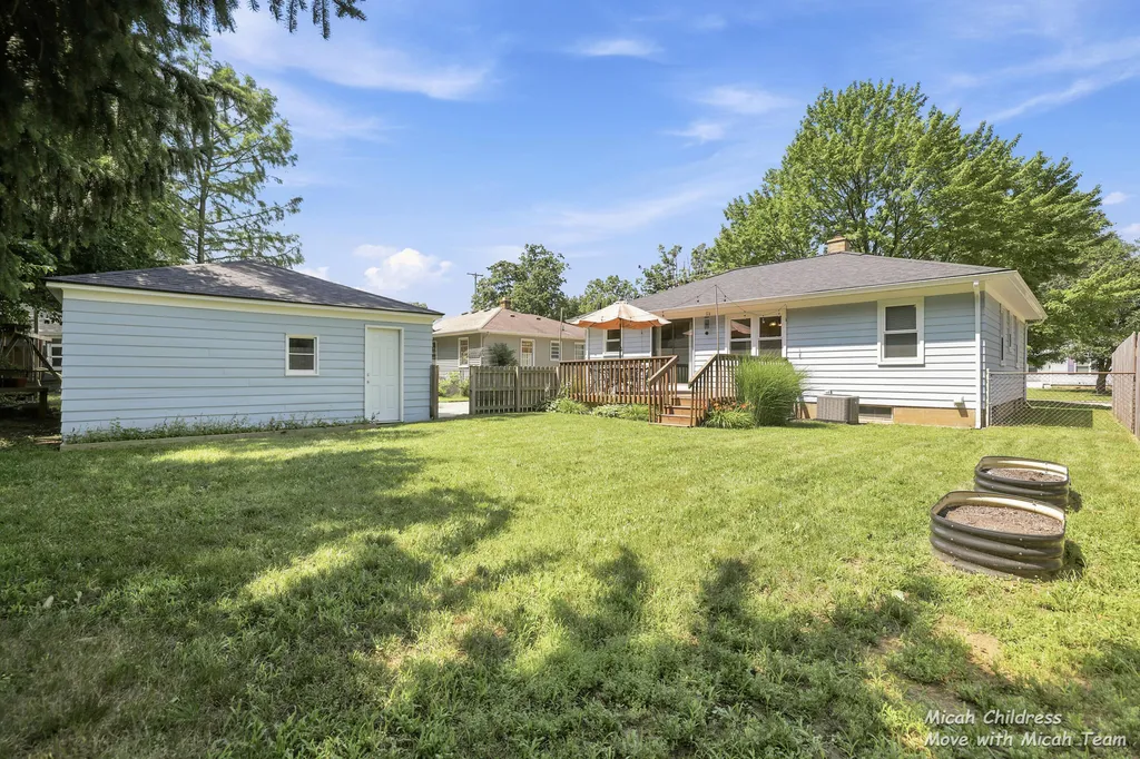 3458 Collingwood Avenue SW Wyoming City MI 49519