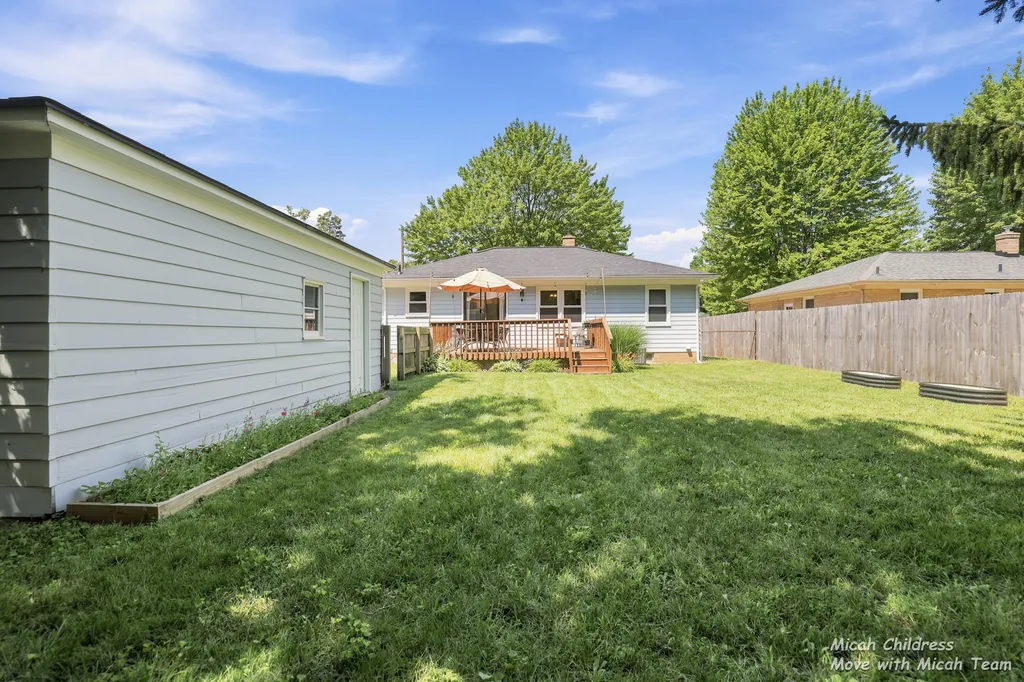 3458 Collingwood Avenue SW Wyoming City MI 49519