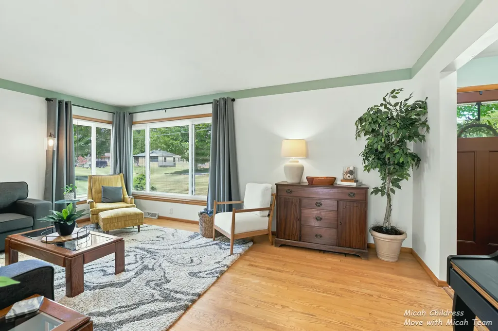 3458 Collingwood Avenue SW Wyoming City MI 49519