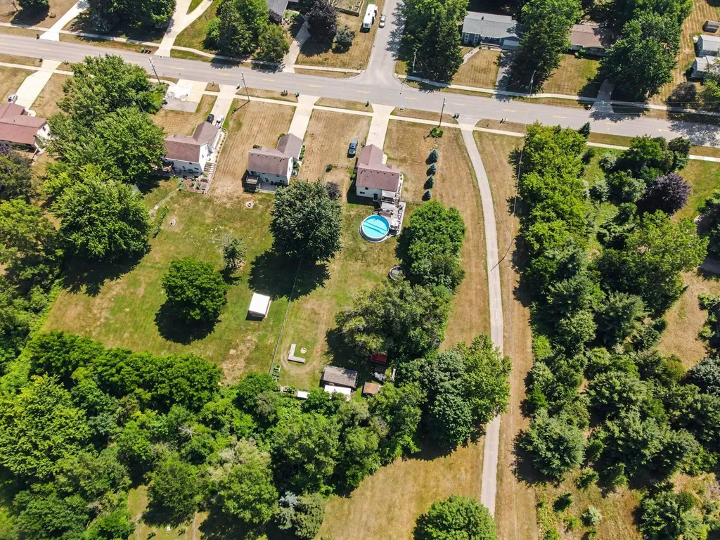 11525 60th Avenue Allendale Charter Township MI 49401
