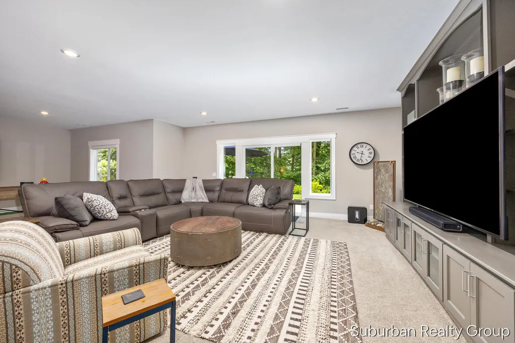 5759 Stonebridge Drive SW Georgetown Charter Township MI 49418
