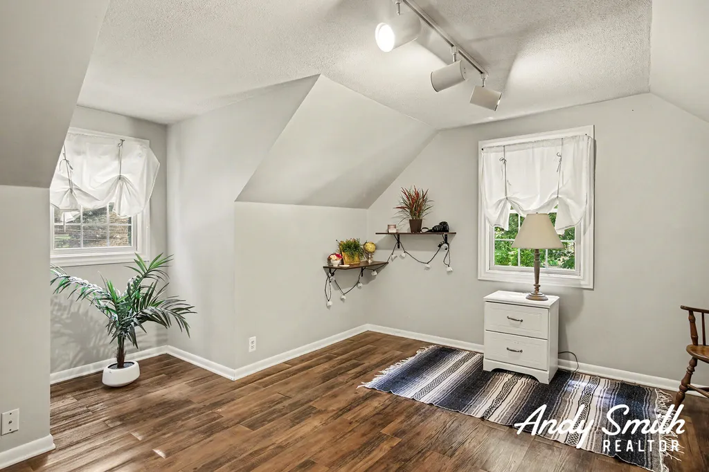 4831 Fuller Avenue SE Kentwood City MI 49508