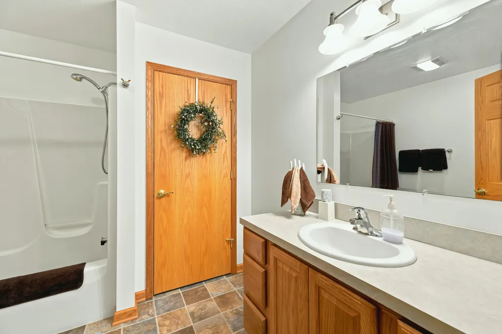 1080 S Woodland Drive Unknown City MI 49349