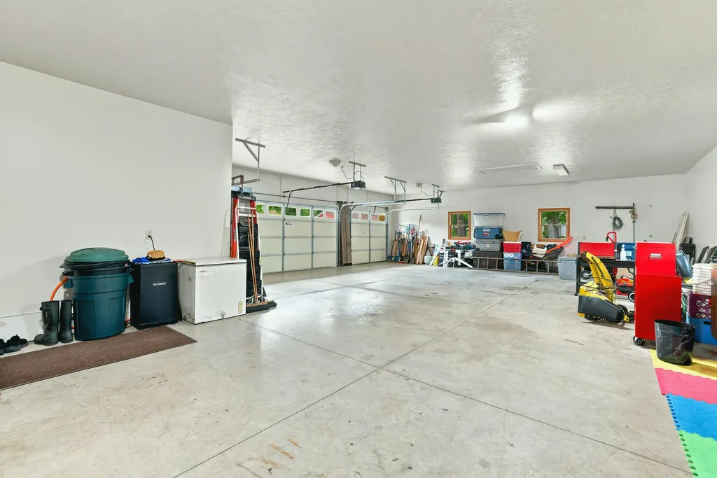 1080 S Woodland Drive Unknown City MI 49349