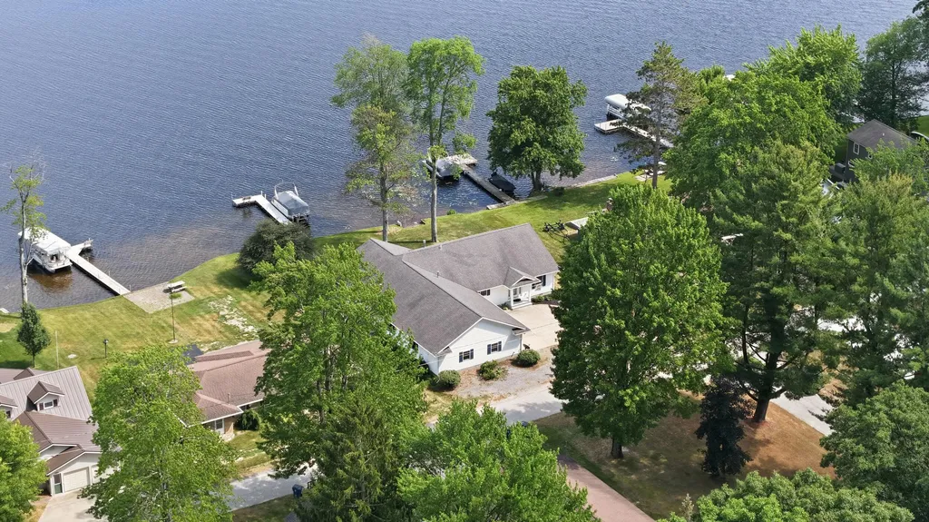 1080 S Woodland Drive Unknown City MI 49349