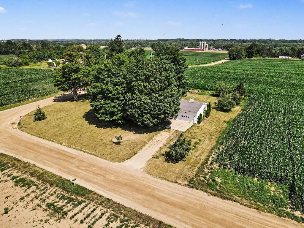 4775 Bliss Street Allendale Charter Township MI 49401