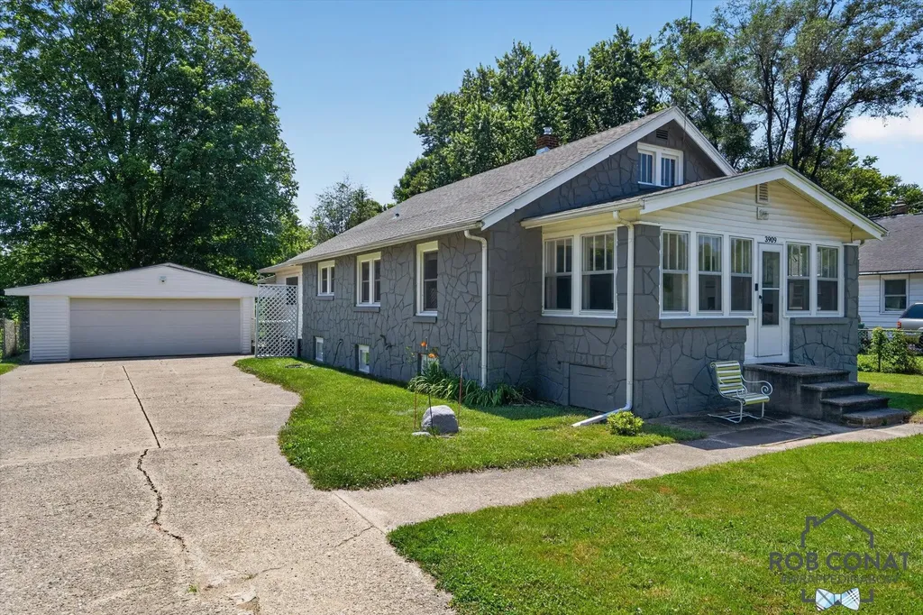 3909 W Michigan Avenue Bedford Charter Township MI 49037