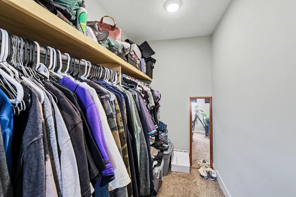 823 Benson Avenue NE Grand Rapids City MI 49503