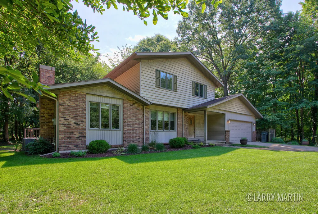3752 Greensview Court Salem Township MI 49323